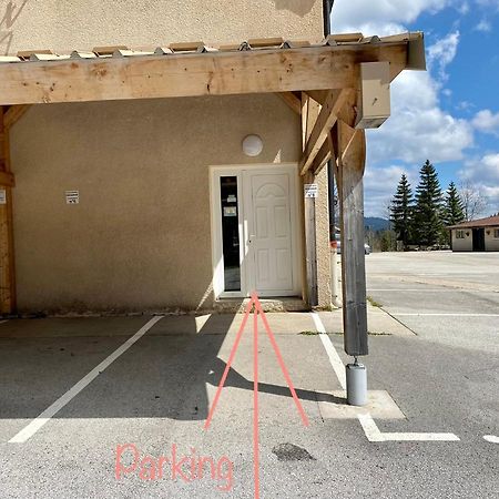 Appartement Ideal Pour Ete Et Hiver, Situe Au Pied Des Pistes De Ski Et Des Sentiers De Randonnee Prémanon Eksteriør bilde