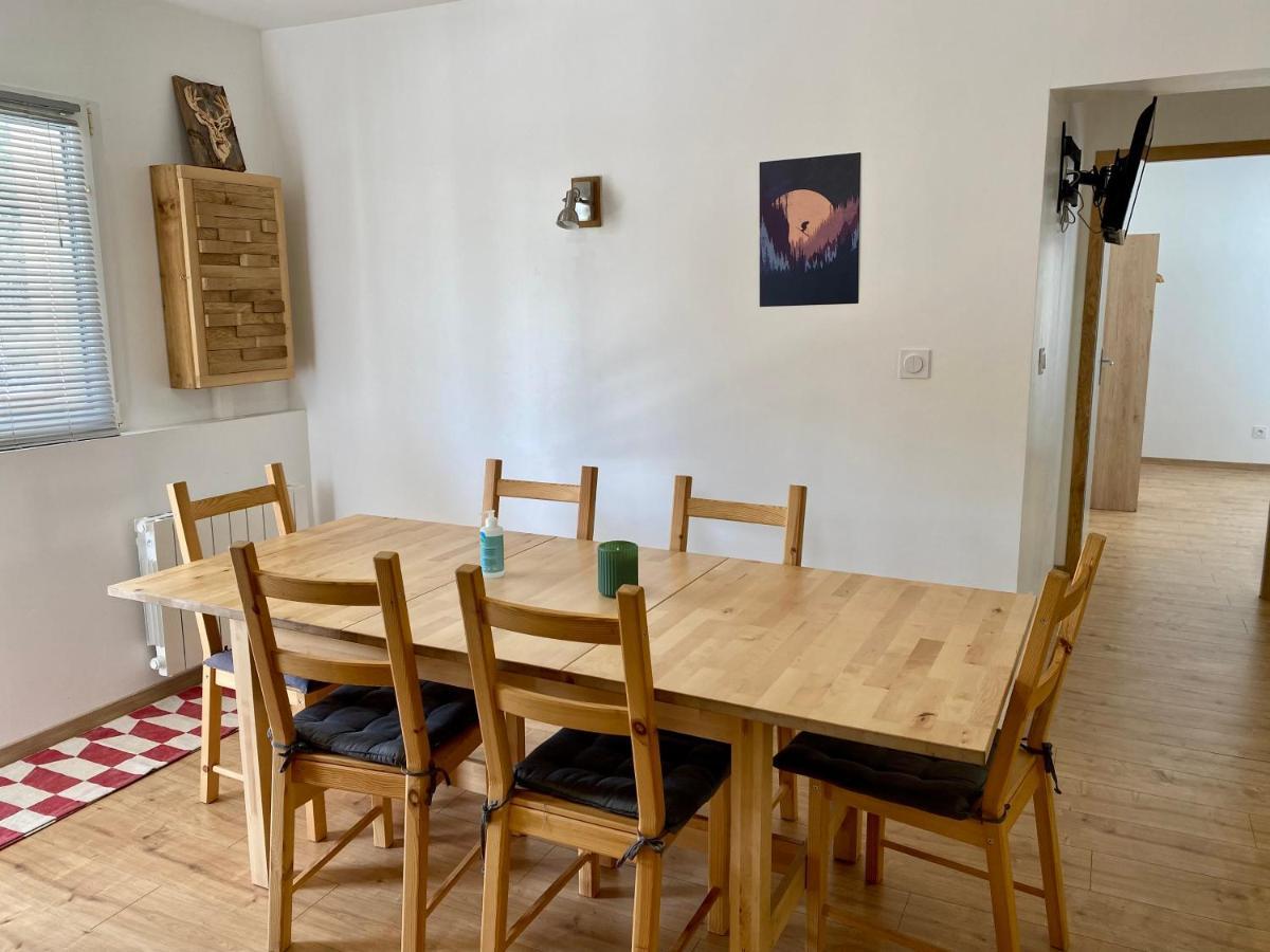 Appartement Ideal Pour Ete Et Hiver, Situe Au Pied Des Pistes De Ski Et Des Sentiers De Randonnee Prémanon Eksteriør bilde